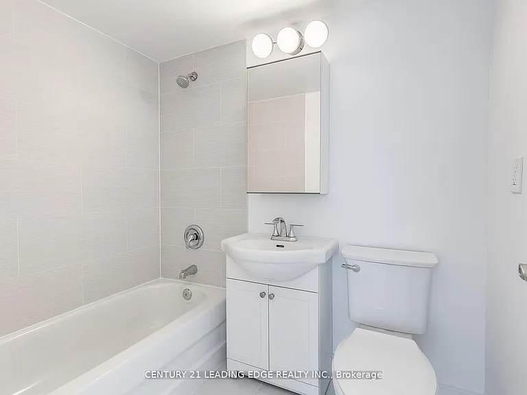 200 Lotherton Ptwy #1208 — Photo 12