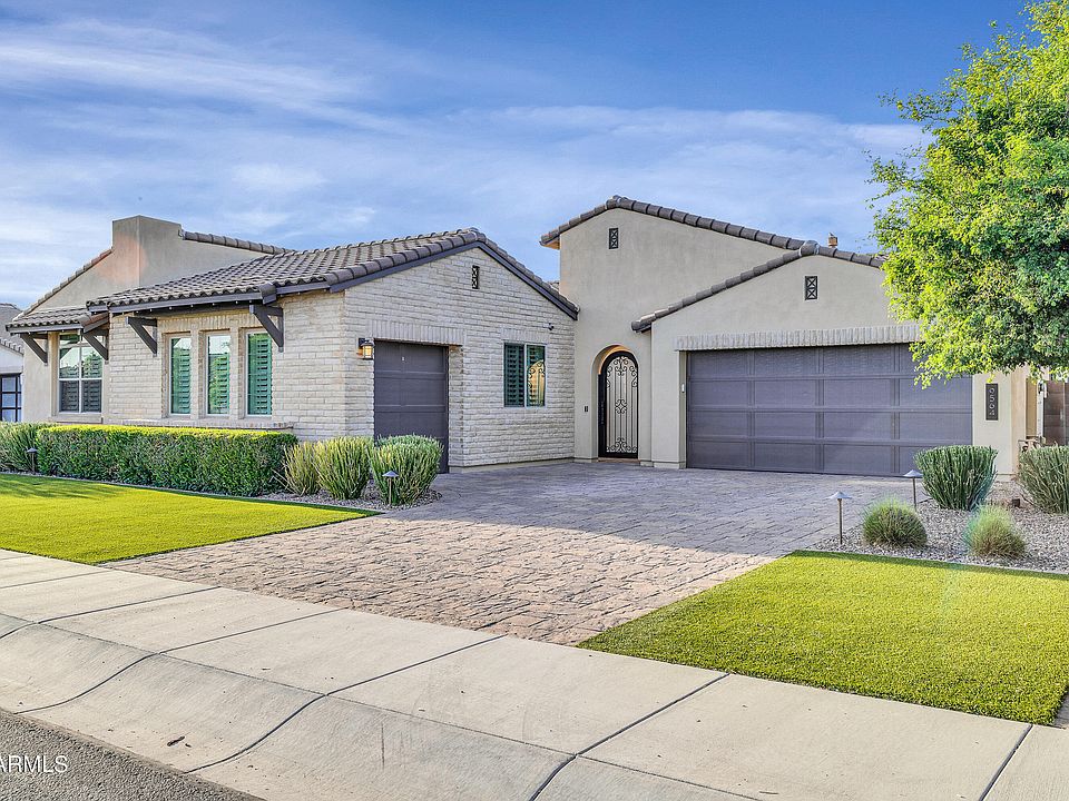 1st image of 9564 W VILLA LINDO Drive