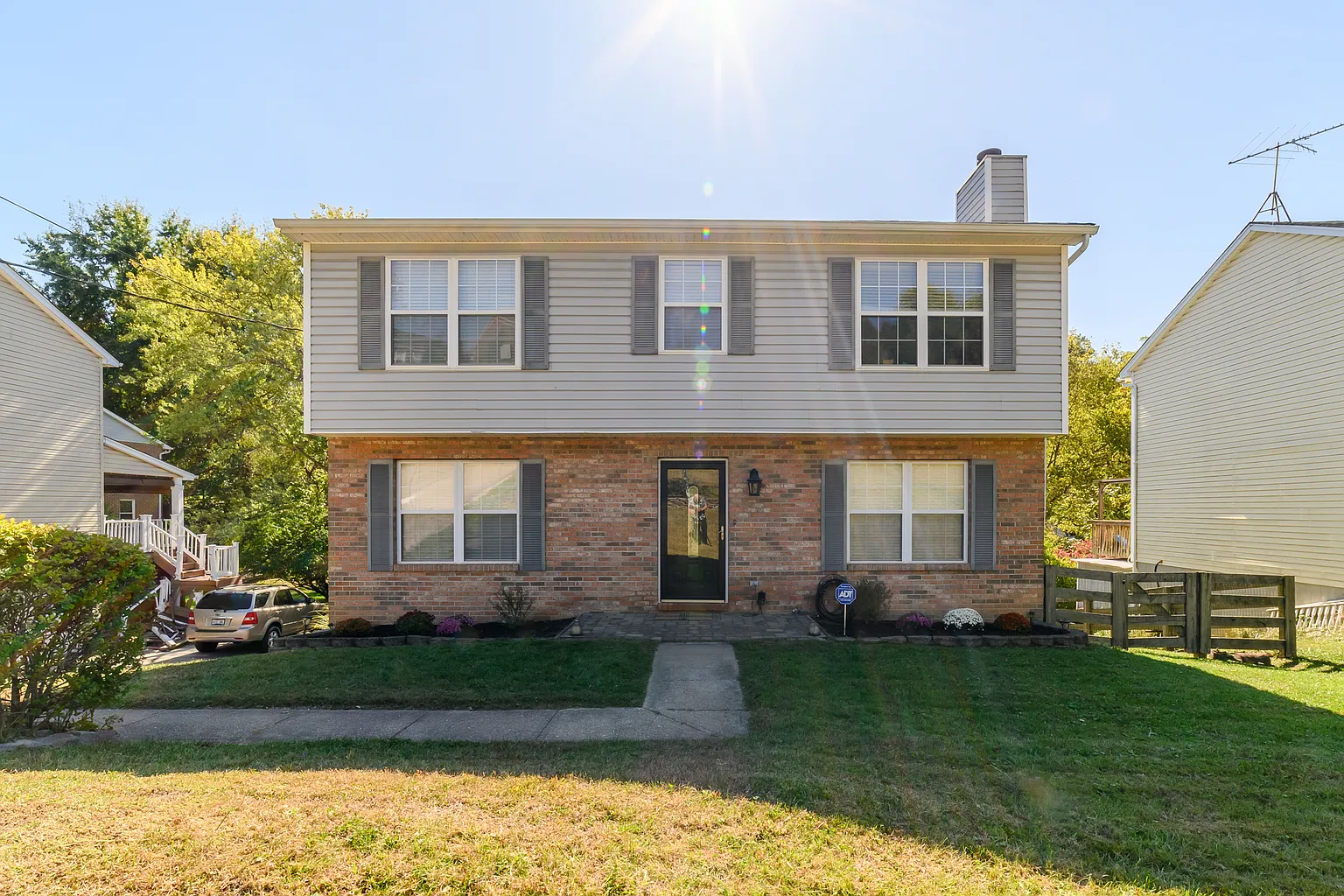 270 Chesapeake Ave photo 1