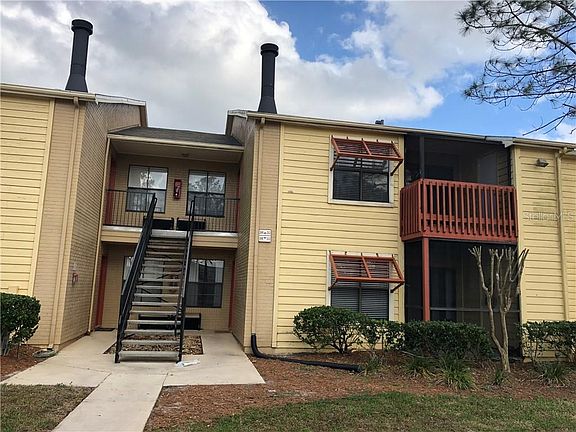 2nd image of 3724 Idlebrook 212 Cir