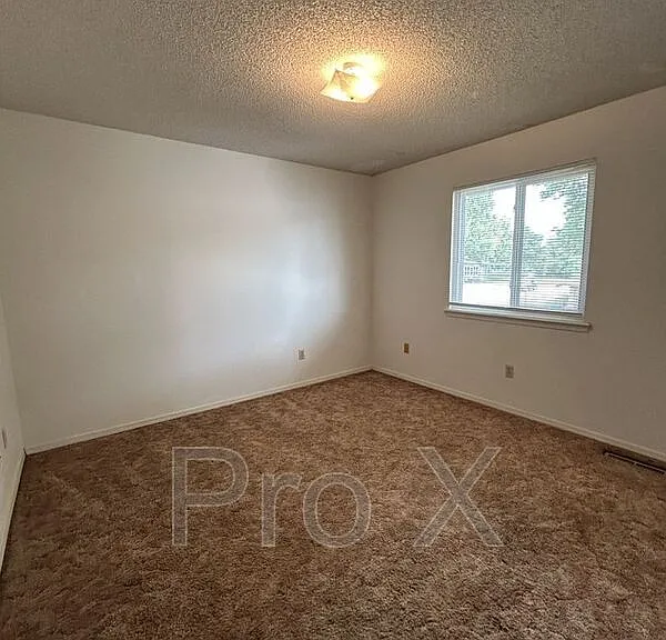 1108 S Joplin St #B — Photo 6