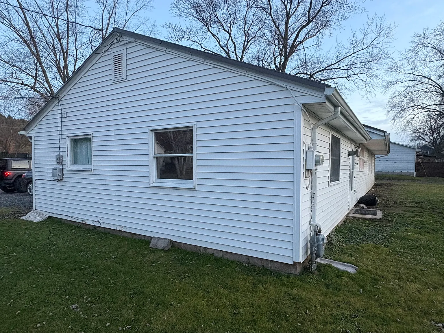 4 bed, 1416 sqft, $1,200 — Photo 2