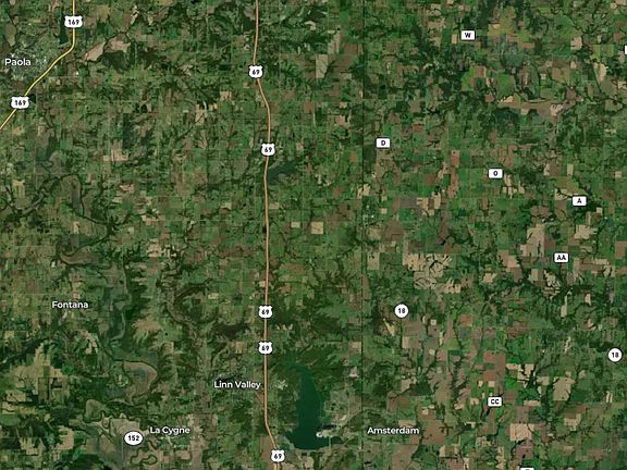 3rd image of E 2000th Rd