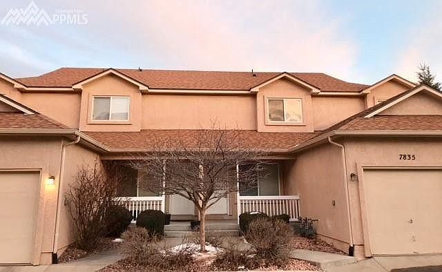 Front of Townhouse & Garage