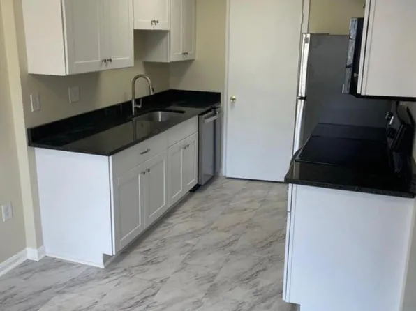 20253 Shipley Ter APT 302, Germantown, MD 20874