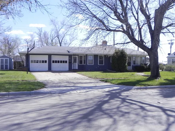 411 5th Ave S, Wahpeton, ND 58075