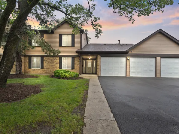 304 Memory Ln Unit 4, Westmont, IL 60559