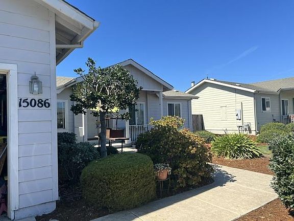 3rd image of 15086 Carbonero St