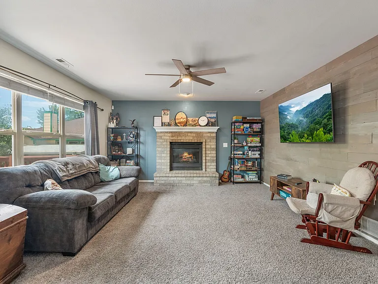 3490 Flying Horse Rd — Photo 16
