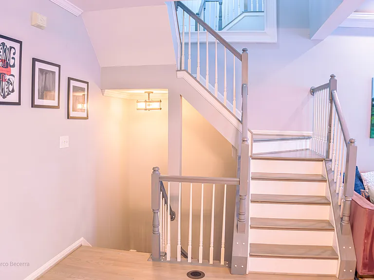 21682 Kings Crossing Ter — Photo 13