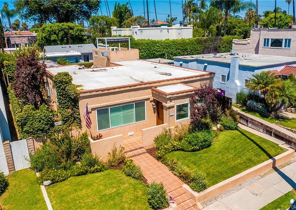1st image of 223 Ximeno Ave