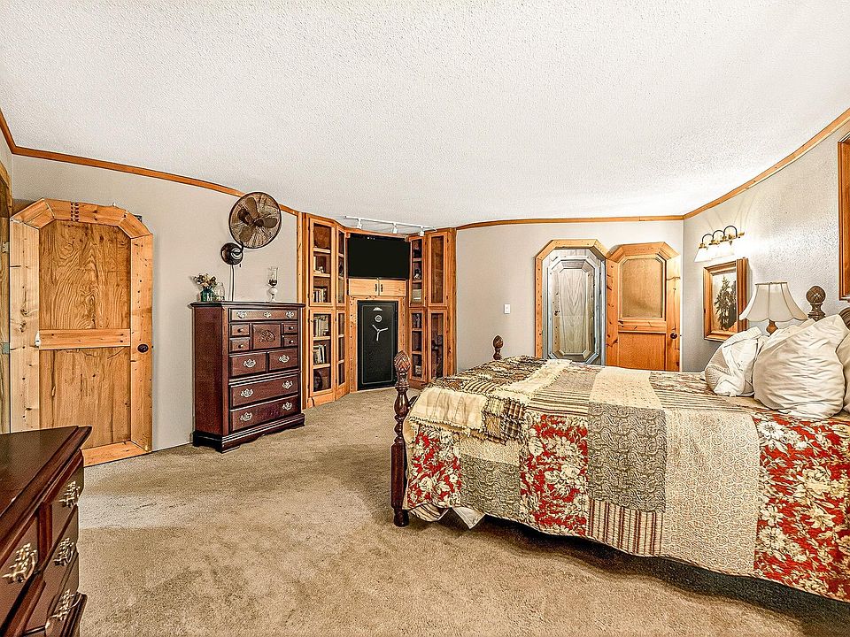 25th image of 4973 S County Rd F
