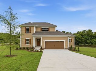 1699 Blue Moon Ln, Columbia, TN 38401