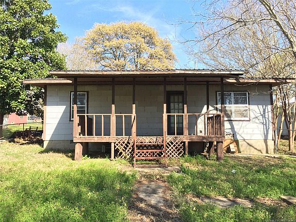 2nd image of 16136 West Dr