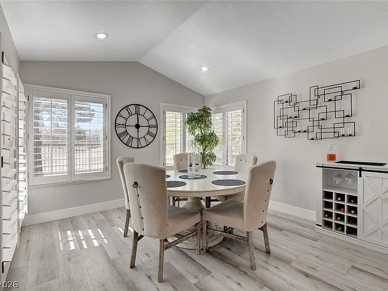 5429 Painted Sunrise Dr — Photo 25