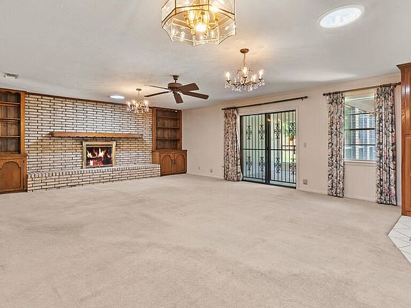 4th image of 8 Cerrato Ln