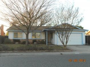 1697 Silverwood Ave, Manteca, CA 95336