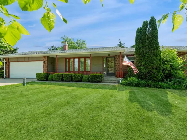 N352 Williams ROAD, Genoa City, WI 53128