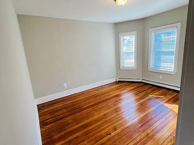 10 Westcott St #2 — Photo 5