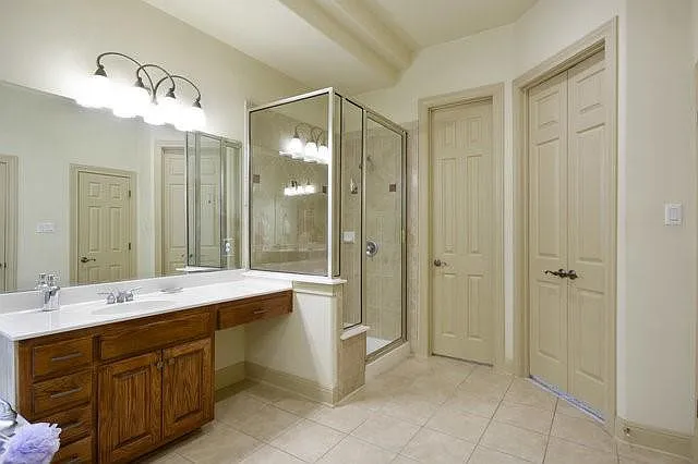 9900 Tree Bend Cv — Photo 25