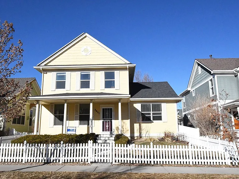 2657 Ulster St — Photo 21