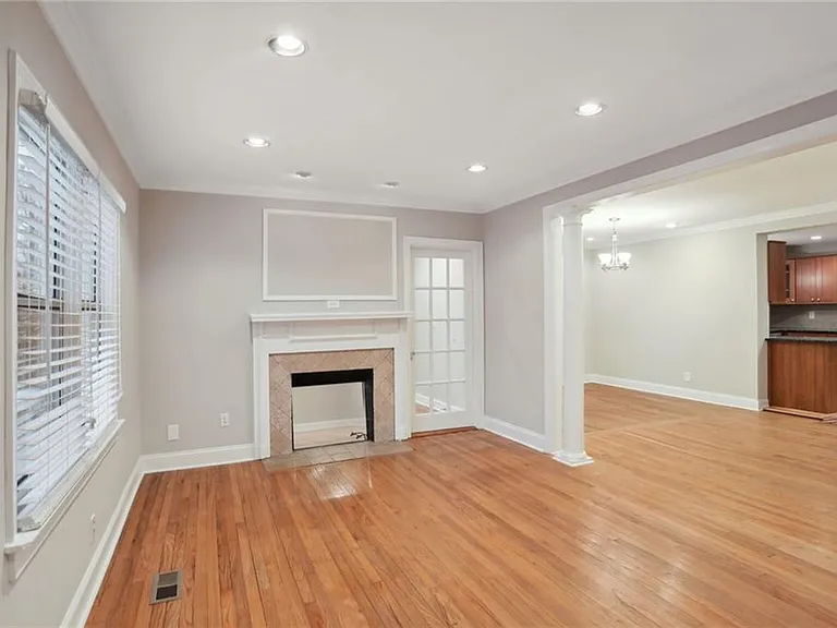 99 Bates Ave NE — Photo 3