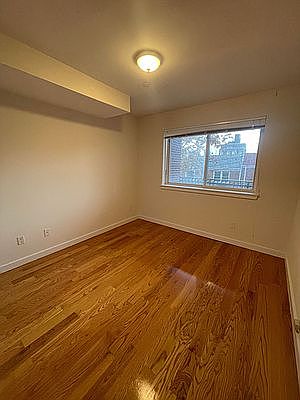 3rd image of 28-22 Astoria Blvd #B3
