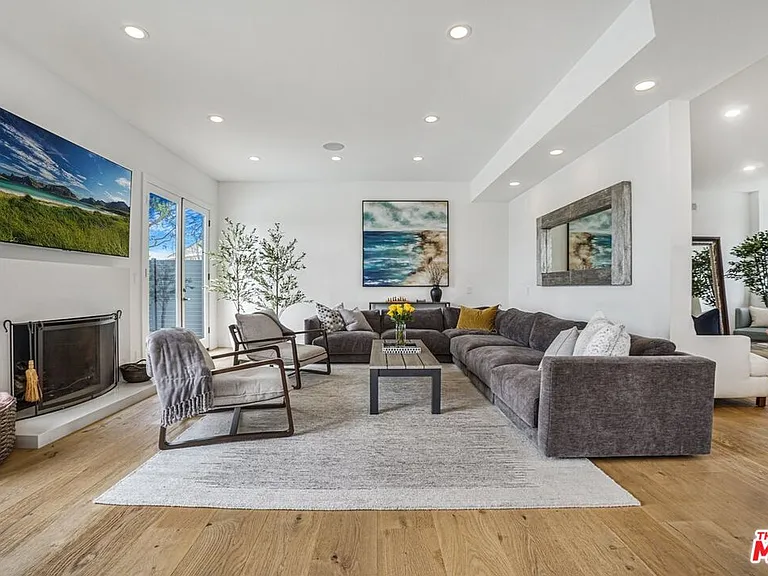 3485 Ridgeford Dr — Photo 23