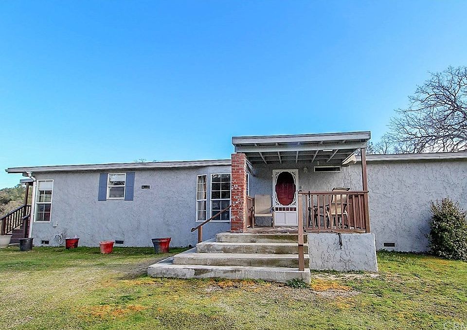 1st image of 34125 Jennifer Ln