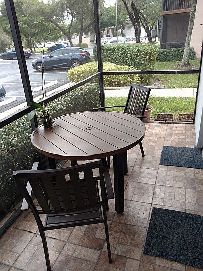 1st image of 9920 NW 68th Pl APT 111