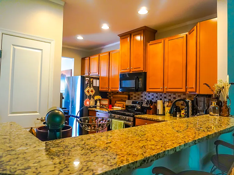 18908 Timbercreek Dr — Photo 7