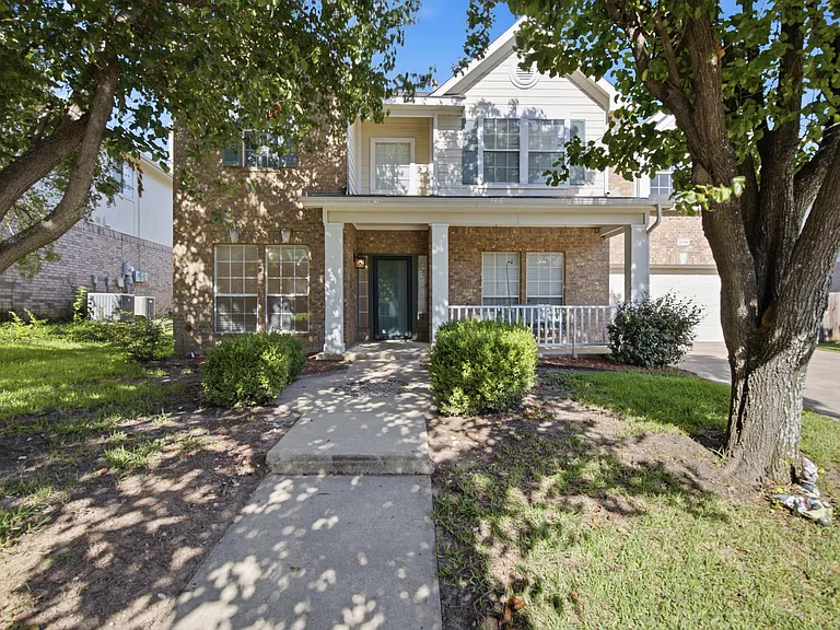 2114 Rustic Ridge Dr — Photo 35