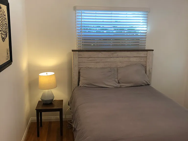 12429 Chandler Blvd #12429 — Photo 3