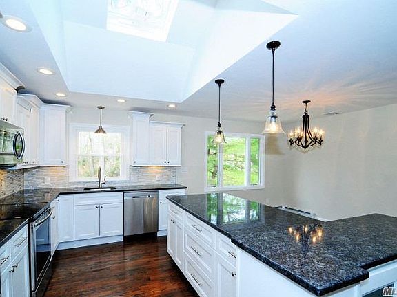 4th image of 45 Shady Ln
