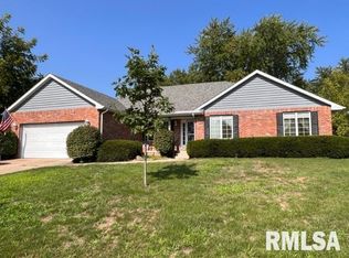 7011 N Wildlife Dr, Peoria, IL