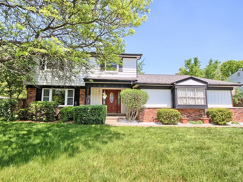 1st image of 29134 Hemlock Dr