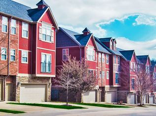 2864 W Lakewood Dr, Fayetteville, AR 72704