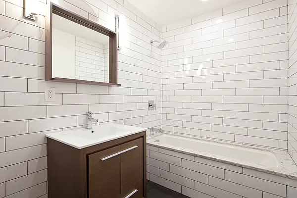 Rented by Bold New York | media 12