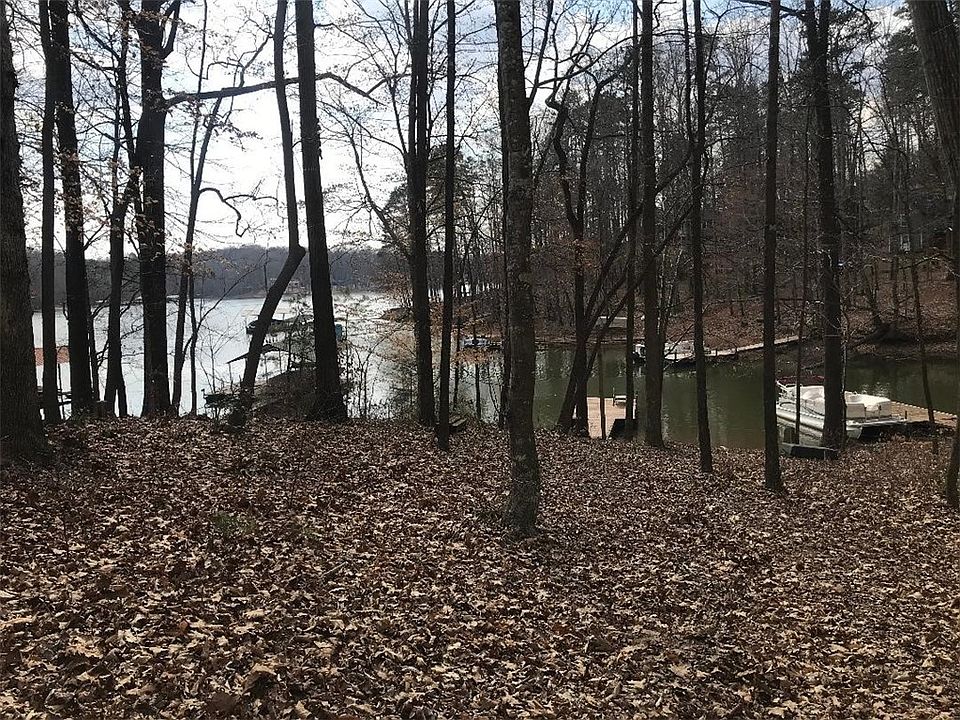 2nd image of 472 Knottywood Dr
