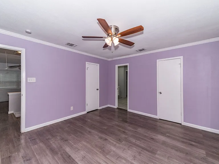 8110 Scottshill — Photo 21