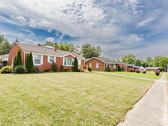 3rd image of 2306 Cabot Dr