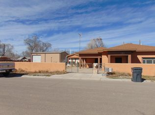 1317 Vista Del Rio Rd SW, Albuquerque, NM 87105