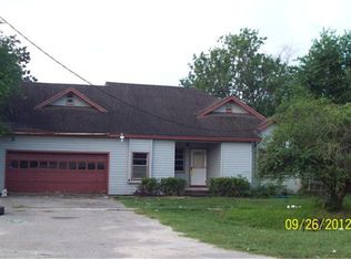 1425 N Market Loop, Baytown, TX 77521