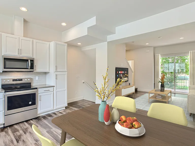 7853 W 42nd Ave — Photo 1