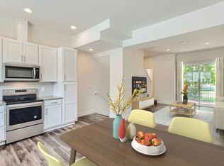 7853 W 42nd Ave, Wheat Ridge, CO 80033