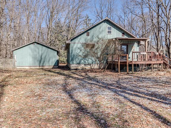 3rd image of 5798 Lyman Dr