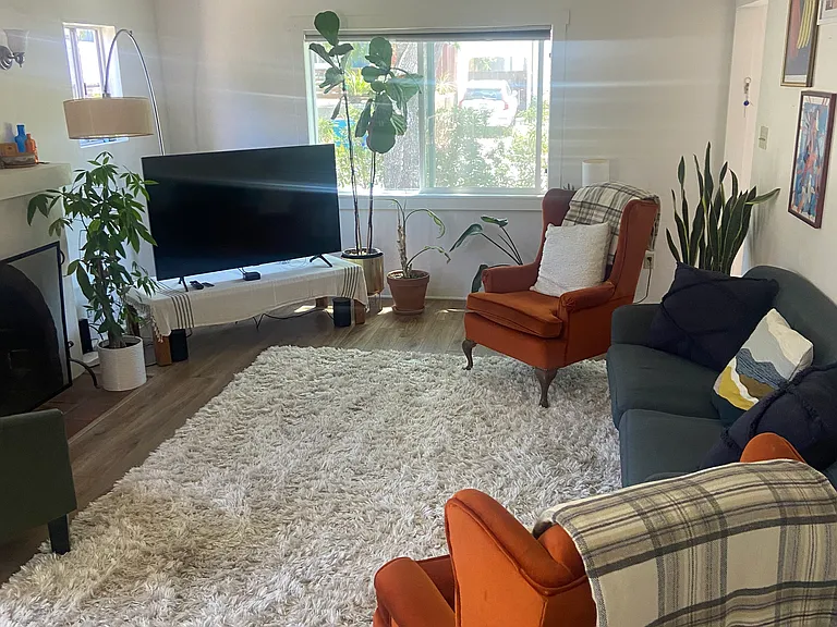 1312 Mountain Ave — Photo 1