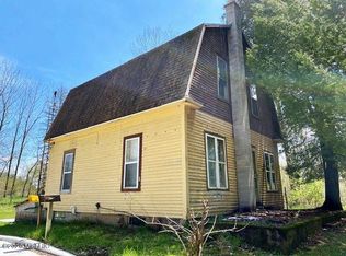 3284 N Maple Island Rd, Hesperia, MI 49421