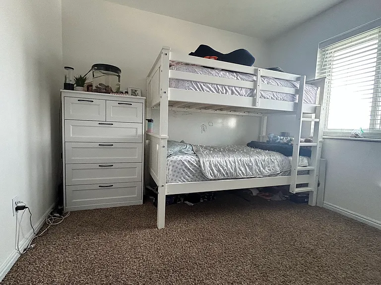 1069 N Sage Dr — Photo 17