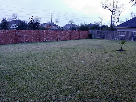Huge Yard